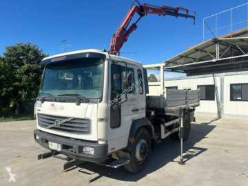 VolvoFL250