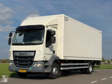 Camion fourgon DAF