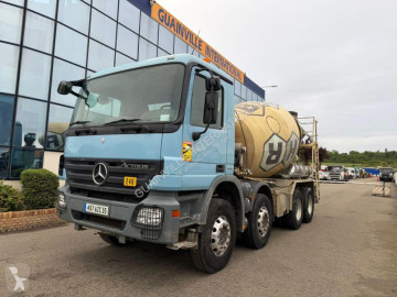 Lastbil beton cementmixer Mercedes