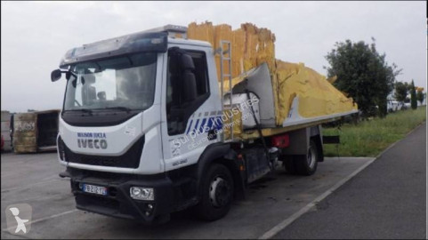 IvecoEurocargo120 E 25