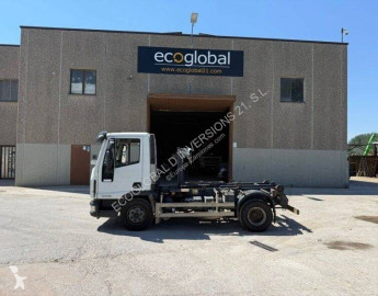 Камион мултилифт с кука Iveco