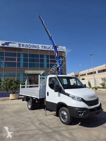 Lastbil flak Iveco ny