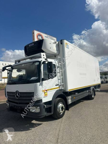 Camión Mercedes Atego 1324