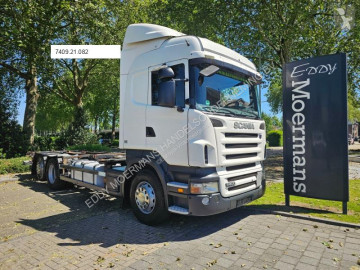 شاحنة حاملة حاويات Scania