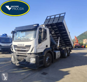 شاحنة قلابة ذات تفريغ خلفي وجانبي Iveco