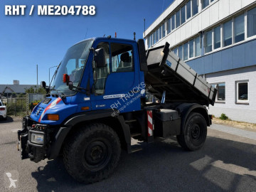Камион самосвал Unimog