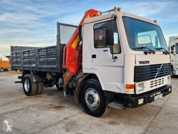 Камион Volvo FL7