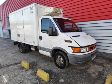 شاحنة Iveco Daily 50C15