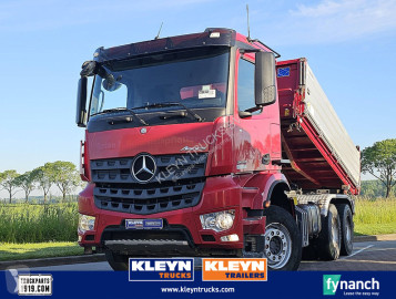 شاحنة قلابة ذات تفريغ خلفي وجانبي Mercedes