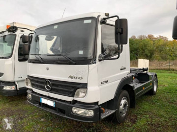 Камион мултилифт с кука Mercedes