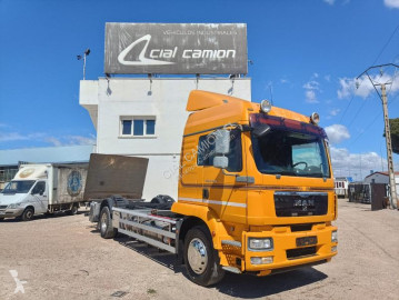 Камион MAN TGM 18.340
