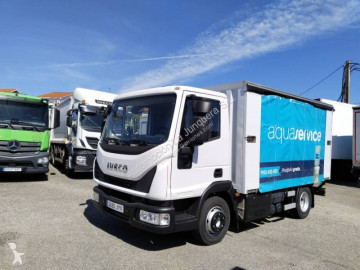 Камион подвижни завеси Iveco
