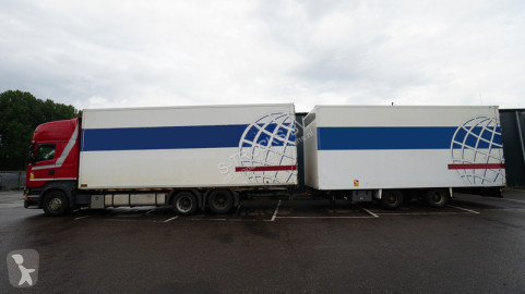 Lastbil transportbil Scania