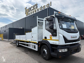 Камион автовоз Iveco