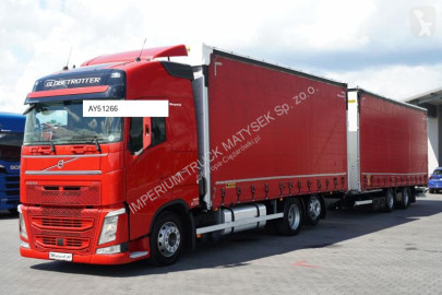 Камион подвижни завеси Volvo