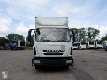 شاحنة عربة مقفلة Iveco