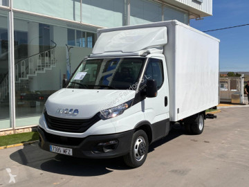 Camion fourgon Iveco