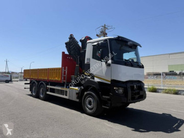 Camión plataforma caja abierta Renault nuevo