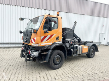 Unimog U20 U 20 4x4 U 20 4x4, City-Abroller, Zapfwelle, Winterdienstausstattung, 2x AHK