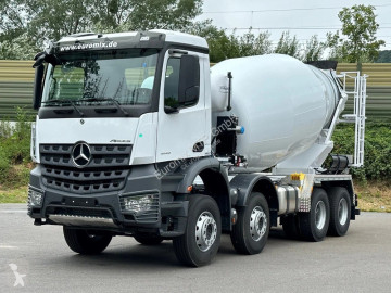 Camión hormigón cuba / mezclador Mercedes nuevo