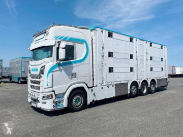 Ремарке за превоз на животни Scania
