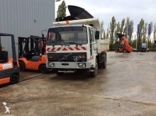 Camion Volvo FL6 benă second-hand