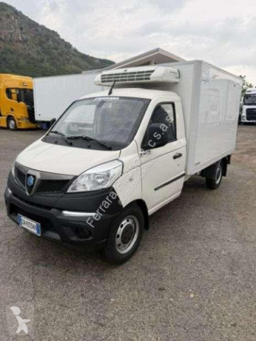 Камион Piaggio Porter