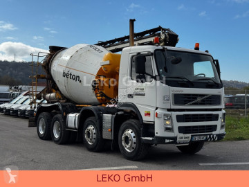 Kamion beton frézovací stroj / míchačka Volvo