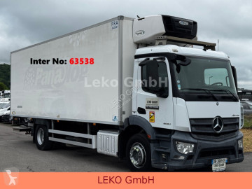 Kamion chladnička Mercedes
