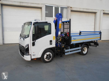 Камион Isuzu