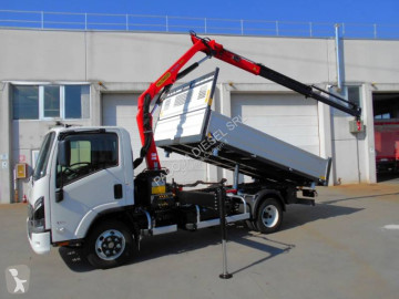 Камион Isuzu
