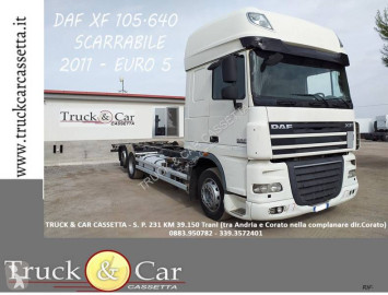 Камион контейнеровоз DAF