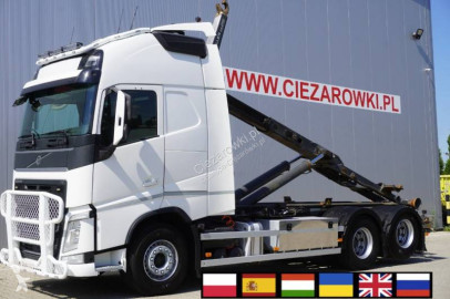 Камион мултилифт с кука Volvo