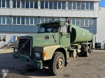 Камион Volvo N10 6X4 Robson-Drive + TANK 14.000 LITER