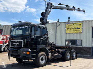 Камион MAN 26.403 Tractor - 6x4 - Manual Gearbox - Big Axle - Kipper Hydraulic - Sleeping Cabine - Good Condition