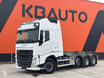 Камион Volvo FH 540 8x4/4 FOR SALE AS CHASSIS / GLOBE XL