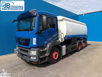 Камион MAN 26.320 TGS 6x2, EURO 5, ADR, 20.570 Liter, 4 Comp