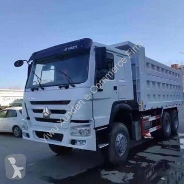 Камион Howo 371