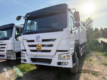 Камион Howo 371