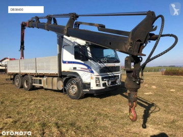 Camion plateau Volvo