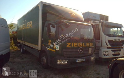 Kamion dodávka Mercedes