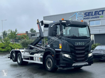 IvecoStralis