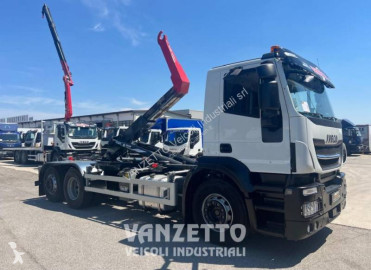 Камион Iveco X-WAY 460