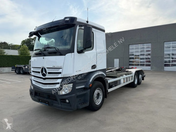 Mercedes