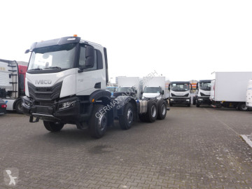 Камион шаси Iveco нови