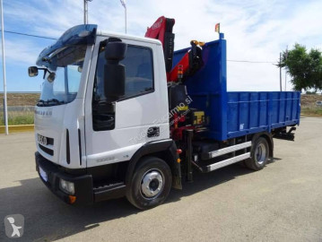 Camión plataforma caja abierta Iveco