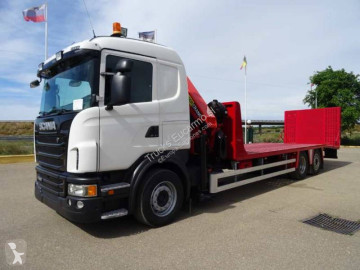 Nosič strojů Scania