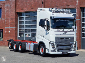 Ciężarówka podwozie Volvo