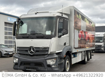 Камион хладилно Mercedes