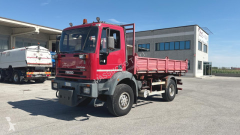 Камион самосвал Iveco